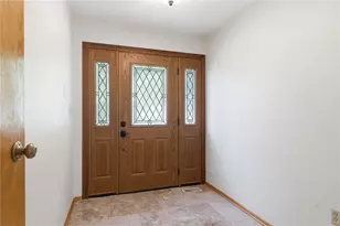 1593 Woodland Trail, Beavercreek Twp, OH 45385 - Photo 5