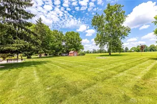 1394 Kirby Rd, Turtlecreek Twp, OH 45036 - Photo 37