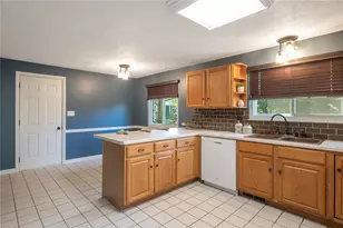 5315 Oakbrooke Dr, Dayton, OH 45440 - Photo 11