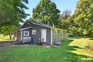 1692 Funderburg Rd, New Carlisle, OH 45344 - Photo 5
