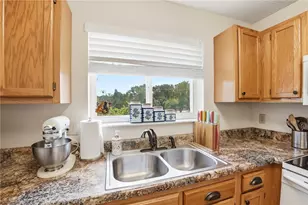 9442 Captiva Bay Dr, Miamisburg, OH 45342 - Photo 11