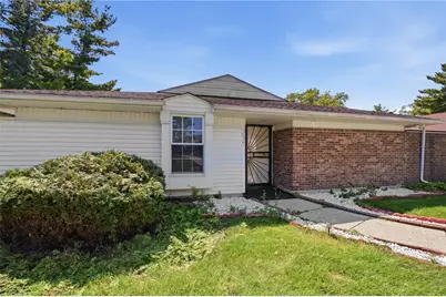 5639 Troy Villa Boulevard, Huber Heights, OH 45424 - Photo 1