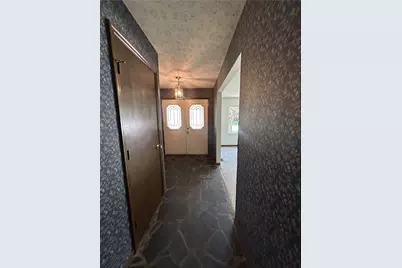 7912 Southbury Drive, Centerville, OH 45458 - Photo 5