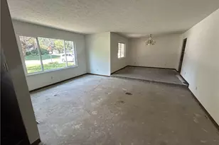 7912 Southbury Dr, Centerville, OH 45458 - Photo 9