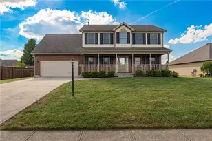203 Quail Run Ct, Carlisle, OH 45005 - Photo 1