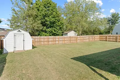 125 E Doris Drive, Fairborn, OH 45324 - Photo 31