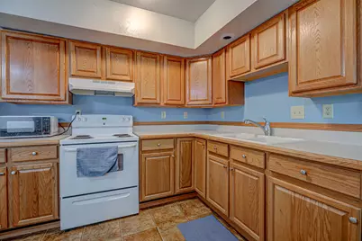 400 Willow Drive, Eaton, OH 45320 - Photo 5
