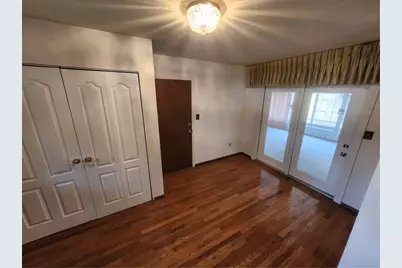 5512 Olive Tree Drive, Trotwood, OH 45426 - Photo 5