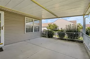 1922 Falling Leaf Ln, Miamisburg, OH 45342 - Photo 5
