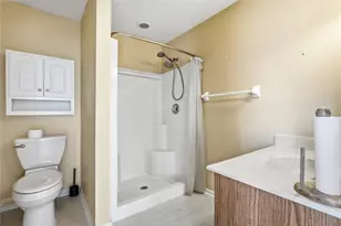 1922 Falling Leaf Ln, Miamisburg, OH 45342 - Photo 27