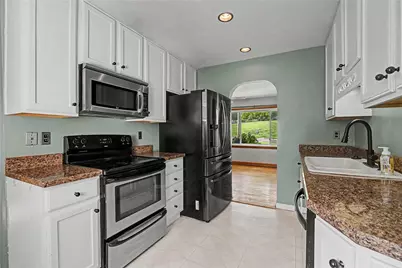 650 S Elm Street, West Carrollton, OH 45449 - Photo 15