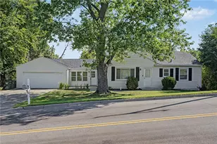 650 S Elm St, West Carrollton, OH 45449 - Photo 3