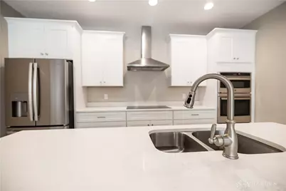 1401 N Fountain Boulevard, Springfield, OH 45504 - Photo 9