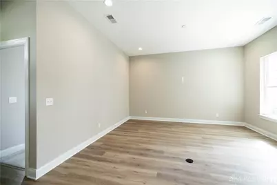 1401 N Fountain Boulevard, Springfield, OH 45504 - Photo 13