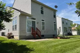 2562 King Arthur Wy, Beavercreek, OH 45431 - Photo 33