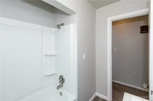 1014 Gainsborough Rd, Dayton, OH 45419 - Photo 19