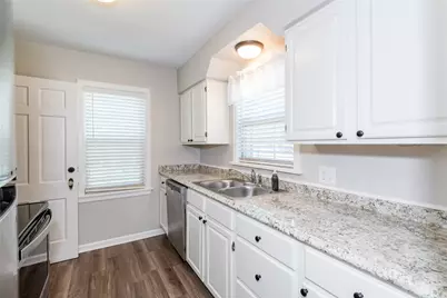1014 Gainsborough Road, Dayton, OH 45419 - Photo 13