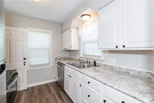 1014 Gainsborough Rd, Dayton, OH 45419 - Photo 13