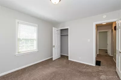 1014 Gainsborough Road, Dayton, OH 45419 - Photo 7