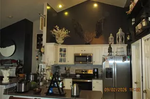 2000 Indian Ridge Dr, Piqua, OH 45356 - Photo 7