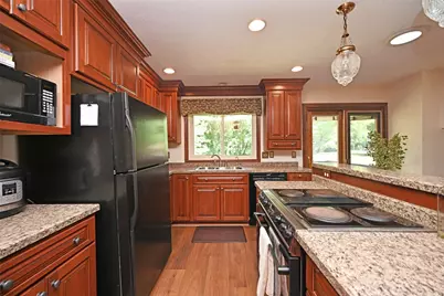 1065 Wilderness Bluff, Tipp City, OH 45371 - Photo 17