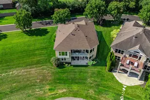 957 Eagle Run Dr, Dayton, OH 45458 - Photo 47