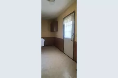2230 Manhatten, Springfield, OH 45504 - Photo 33