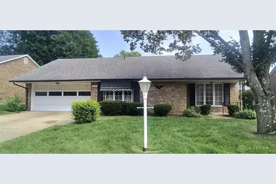 2230 Manhatten, Springfield, OH 45504 - Photo 1