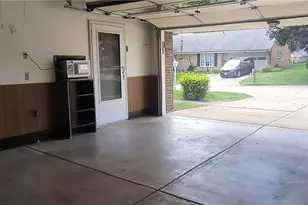 2230 Manhatten, Springfield, OH 45504 - Photo 37