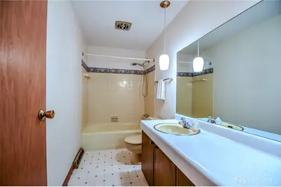 2016 E Oak Tree Drive, Kettering, OH 45440 - Photo 23