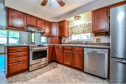 2016 E Oak Tree Drive, Kettering, OH 45440 - Photo 15