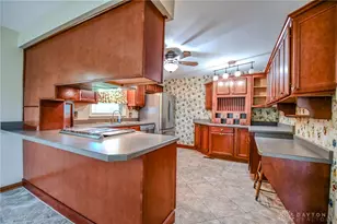 2016 E Oak Tree Dr, Kettering, OH 45440 - Photo 13