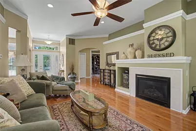 3638 Highland Green, Cincinnati, OH 45245 - Photo 9