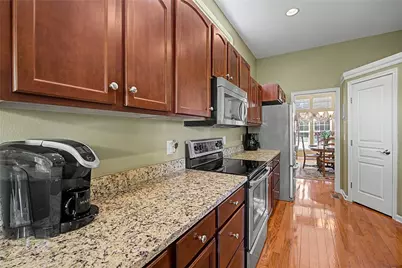 3638 Highland Green, Cincinnati, OH 45245 - Photo 17