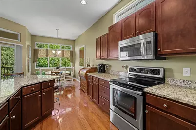 3638 Highland Green, Cincinnati, OH 45245 - Photo 19