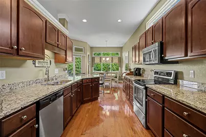 3638 Highland Green, Cincinnati, OH 45245 - Photo 21