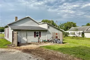 211 Laurel St, Greenville, OH 45331 - Photo 11