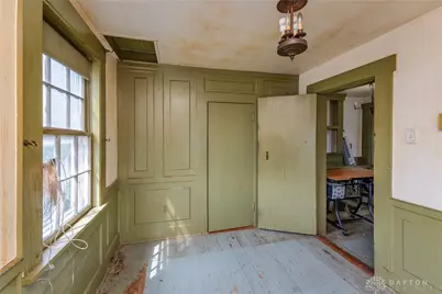 100 S Montgomery Street, Union, OH 45322 - Photo 9