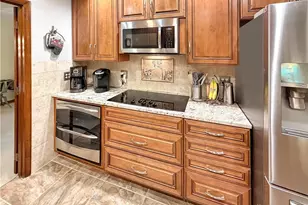 3700 Laurel Fork Dr, Clayton, OH 45415 - Photo 7