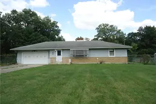 6066 Aaron Ln, Huber Heights, OH 45424 - Photo 1