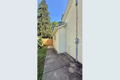 412 S 2nd Street, Miamisburg, OH 45342 - Photo 19