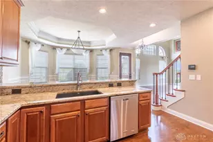 681 MacKenzie Ct, Centerville, OH 45458 - Photo 7