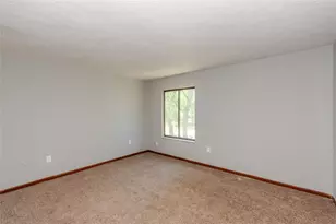 7816 Betsy Ross Cir, Centerville, OH 45459 - Photo 17
