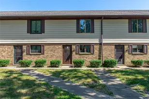 7816 Betsy Ross Cir, Centerville, OH 45459 - Photo 1