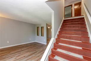 7816 Betsy Ross Cir, Centerville, OH 45459 - Photo 11