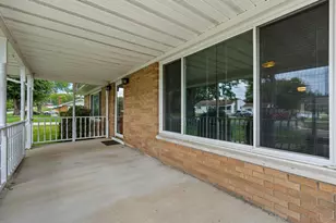 195 Countryside Dr, Enon Vlg, OH 45323 - Photo 3