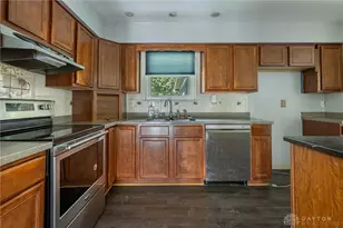 833 Lea Castle Pl, Miamisburg, OH 45342 - Photo 5