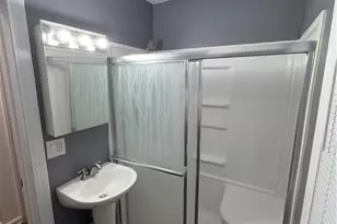 304 N Upland Ave, Dayton, OH 45417 - Photo 7