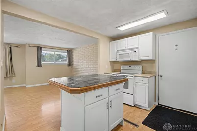 205 Cherry Blossom Place, West Carrollton, OH 45449 - Photo 17