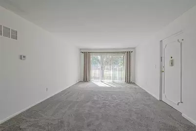 2260 Coach Drive #D, Kettering, OH 45440 - Photo 5